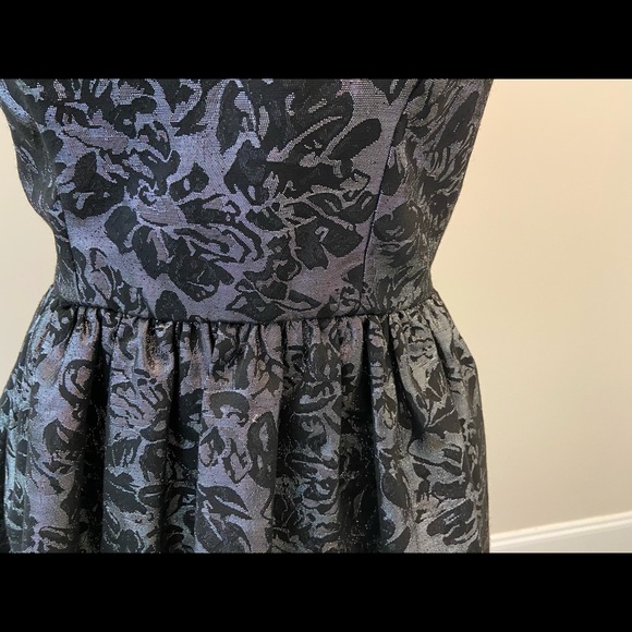 🖤♥️ Material Girl Party Dress GUC♥️🖤 - Picture 4 of 10